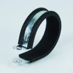Abrazadera con protección de caucho cinta 20mm